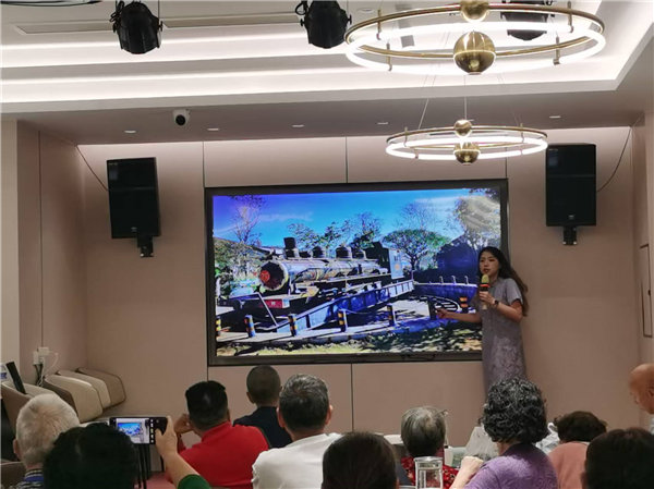 綿陽(yáng)中旅行假日旅行社舉行“什邡號.2025熊貓專(zhuān)列”旅游線(xiàn)路分享會(huì )